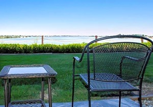 Best Western PLUS Lake Front Hotel
