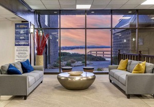 Best Western PLUS Lake Front Hotel