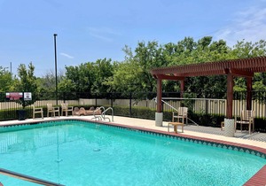 Best Western Roanoke Inn & Suites