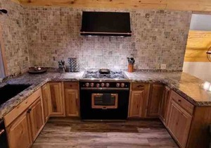Brother Bear Lodge at Talkeetna