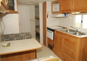 Crescent Bar Camping Resort Studio Cabin 2