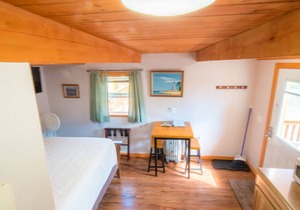 Love-Lee Cabins (#1) offers all of the amenities to make it your 2nd home!