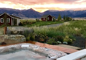 Ross Creek Cabin #2 Spectacular Mountain Views