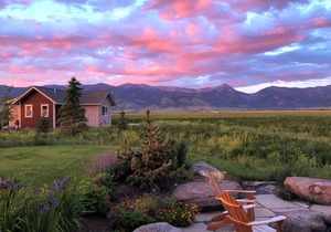 Ross Creek Cabin #4 Spectacular Mountain Views
