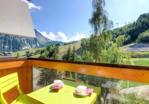 Soyouz Vanguard by Interhome