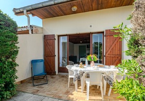 Vacation home Sicard by Interhome