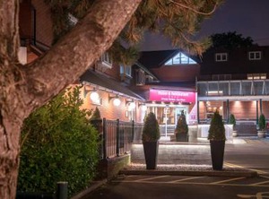 Fairlawns Hotel | Aldridge
