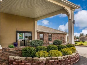 Quality Inn Batesville | Batesville