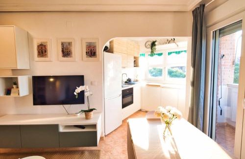 Murcia Apartment | Ático Azalea - Corazón del Carmen, doble balcon, wifi