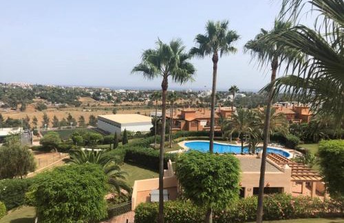 New Golden Mile Apartment | Ático con vista al mar y cerca campos de Golf