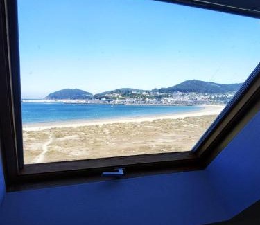 Covas Apartment | Ático Primera Línea