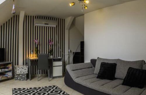Edeleny Apartment | Édes Udvarház