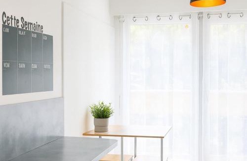 Roseraie - Orgemont Apartment | Élégant rez-de-jardin 4 chambres à Angers