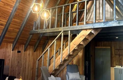 Korgan Ski Chalet | ıtenıcı konaklamalı orman park