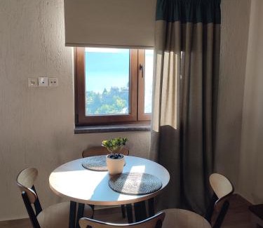 Elikon House | Αγανιππη