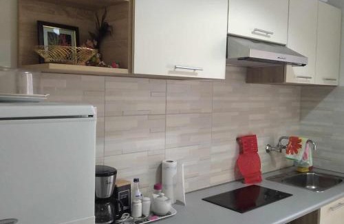 Loutraki Apartment | ΑPARTMENTS IN THE CENTRE