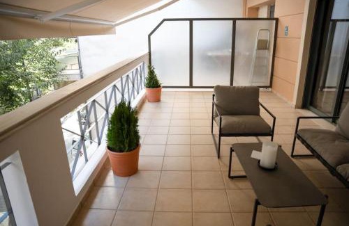 Larissa Apartment | Υπέροχο διαμέρισμα με πάρκινγκ