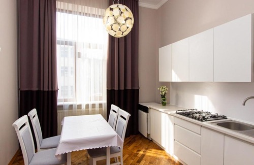 Kosuv Stary Apartment | Апартаменти в центрі міста