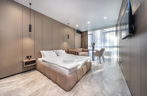 Pechers'kyi District Apartment | Апартаменти-студіо "Premium Lux Apartments French Quarter 2" з гідромасажною ванною чи з душем