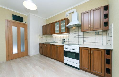 Pozniaky Apartment | Апартаменты Урловская 30,Урловская 38