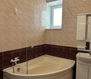 Chernovtsy Apartment | Бюджетна студія біля ратуші