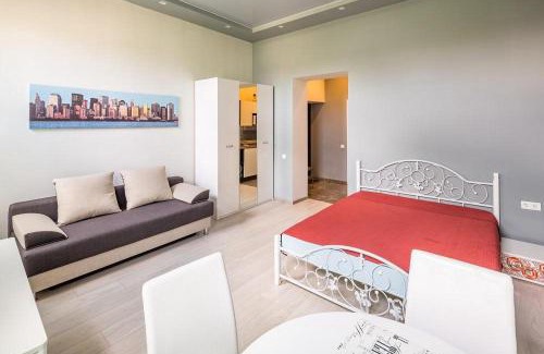Yavory Apartment | Біля вокзалу квартира подобово по вулиці Коротка 11 сучасна після ремонту