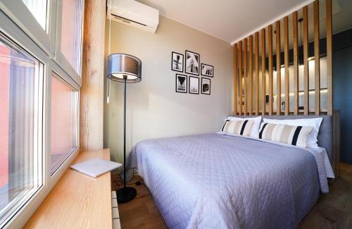 Obolon' Apartment | Видові апартаменти на Дніпро від MYFREEDOM