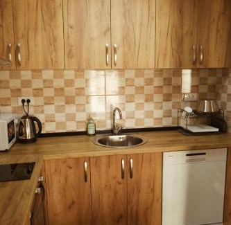 Sumadija Ski Chalet | Гостевой дом в саду
