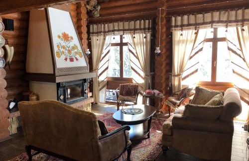 Manyava Ski Chalet | Гута Вікенд