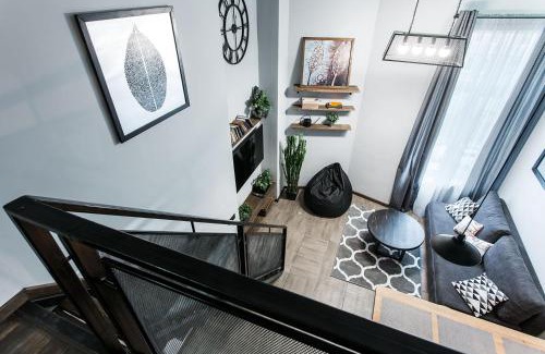 Odessa Apartment | Дворівнева квартира Одеса для 4 гостей 32г-2