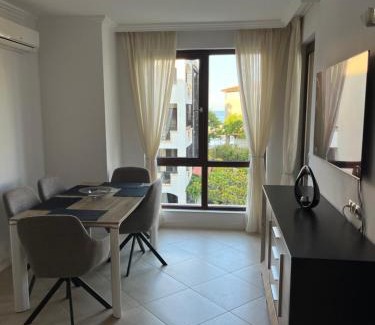 Lozenets Apartment | Двуспални апартаменти Оазис Бийч клуб
