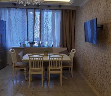 Prymors'kyi district Apartment | Жк Гольфстрим