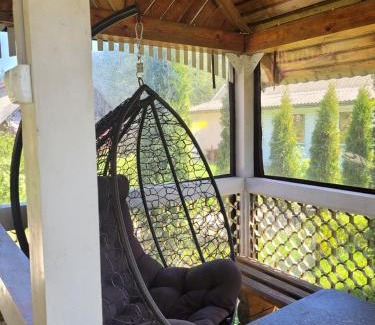 Vorokhta House | Карпатська Мавка