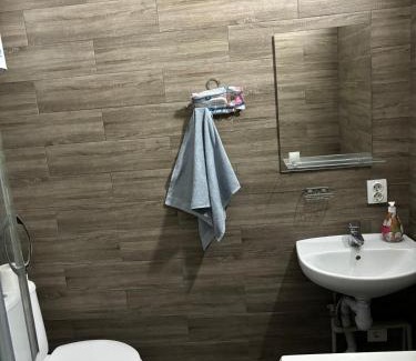 Lutsk Apartment | Квартира біля річки в центрі