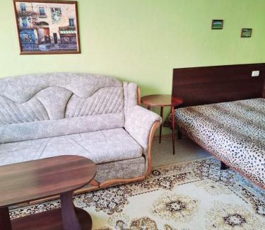 Dnipro Apartment | Квартира верх проспекта Александра Поля