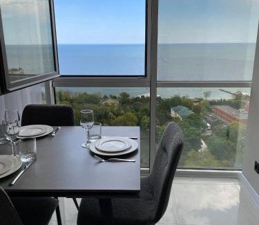 Arcadia Apartment | Квартира с авторским ремонтом, панорамный вид на море, свой балкон!