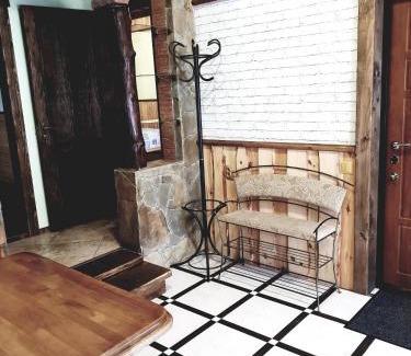 Tatariv Apartment | Котеджi у Бажанiв