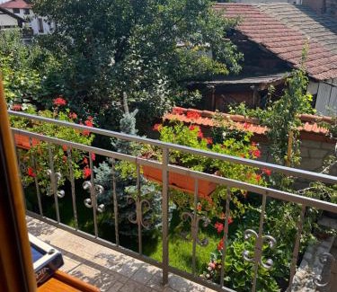 Kvartal Noviya Grad House | Къща за гости ГРАНИТ