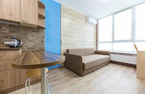 Dniprovs'kyi District Apartment | Левобережная Новый дом