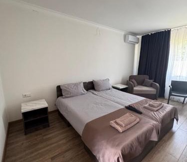 Mukachevo Hotel | Мотель "Козачок" з рестораном у Чинадієві