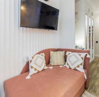 Solomjanskyj Apartment | Новая дизайнерская квартира в Соломенском районе Киева