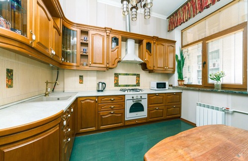 Shevchenkivs'kyi District Apartment | соф in Kyiv