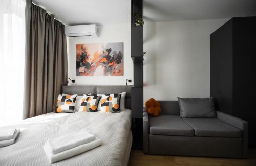 Podilskyj Apartment | Стильні апартаменти біля парку Сирецький гай від MYFREEDOM