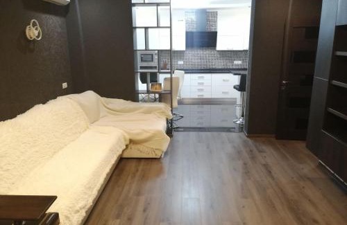 Pechers'kyi District Apartment | Сучасна квартира в ЖК Friendly House