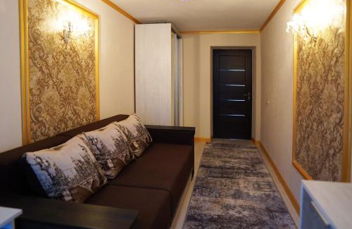 Kosuv Stary Apartment | Центр кондиціонер 2 окремі спальні 2поверх балкон біля озера