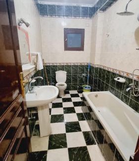 Luxor Apartment | القباوي