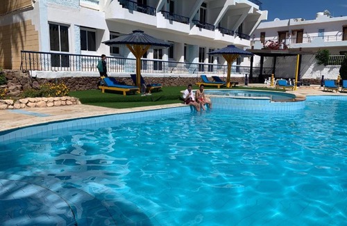 El Hadaba Apartment | ريجنسي رويال هيلز
