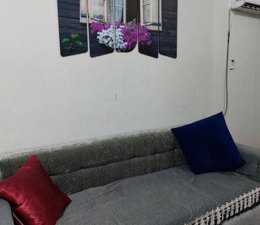 Sheraton Road -Sakkala Apartment | ستديو مميز بوسط البلد محاط بكل خدمات السياحيه