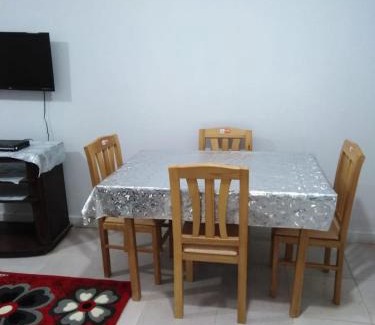 Sheraton Road -Sakkala Apartment | ستديو مميز بوسط البلد محاط بكل خدمات السياحيه