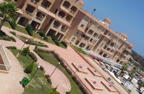 Sidi Abd El-Rahman Ski Chalet | شاليه بقرية أجورا الساحل الشمالي